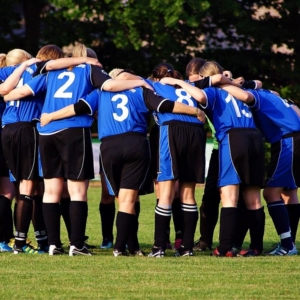 Sportteam während Teambesprechung